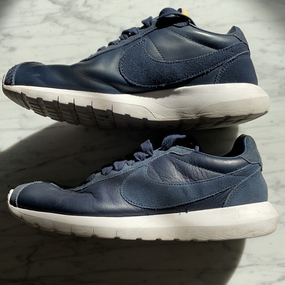 Leather Nike sneakers